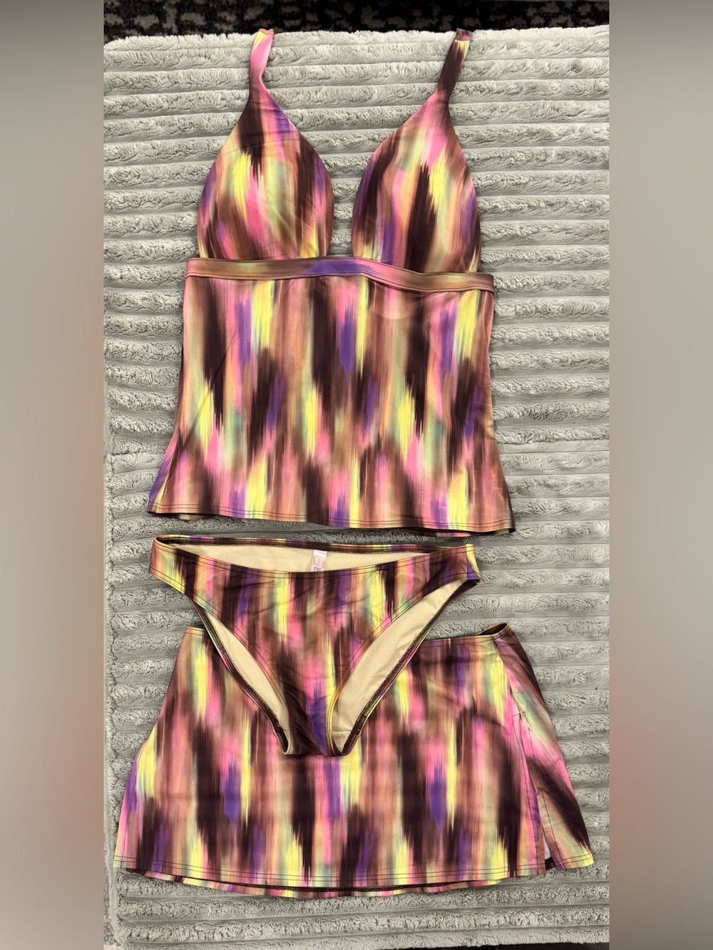 Multi-Color Abstract Stripe Tankini Set